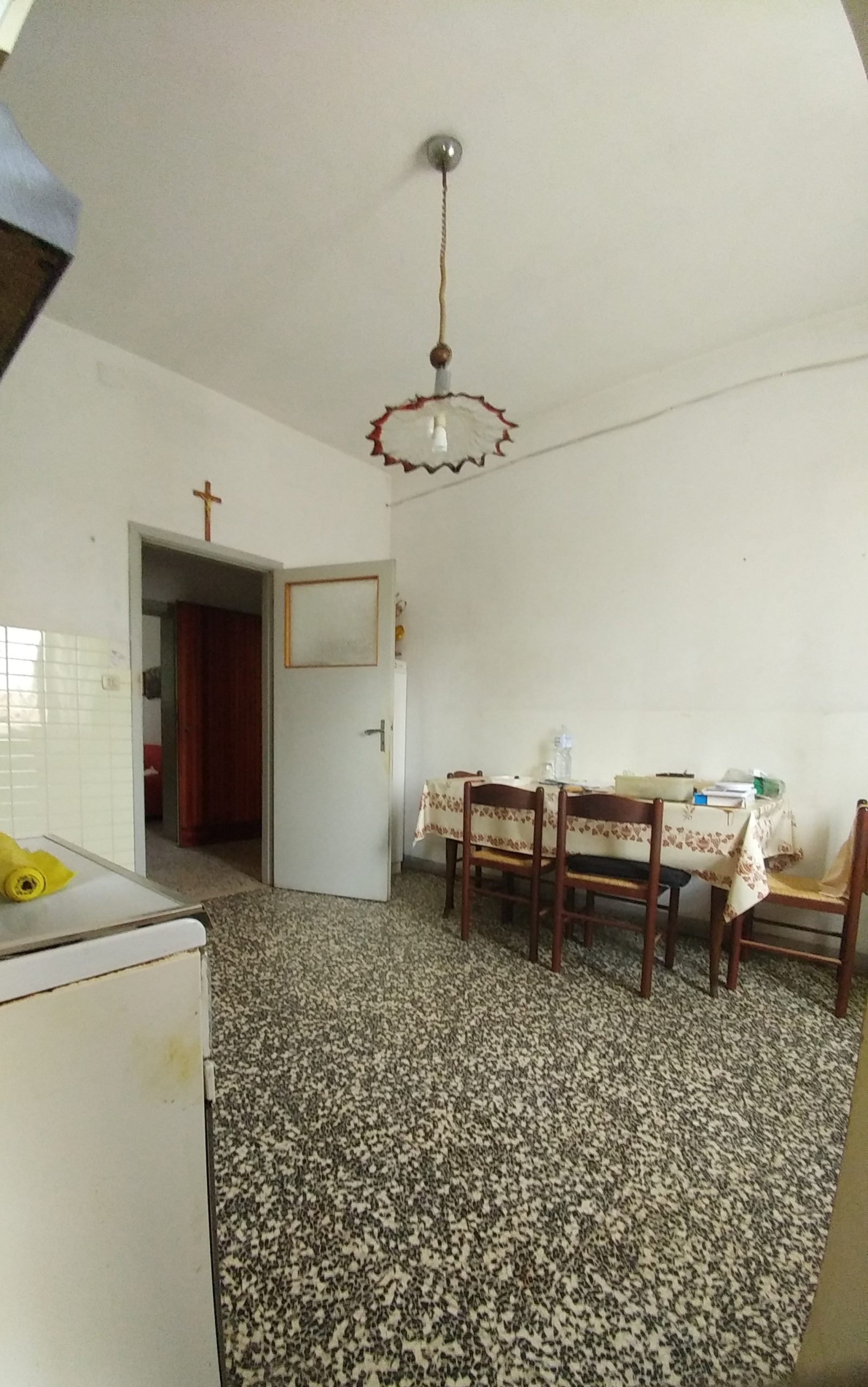 Vendesi appartamento due/tre letto matrimoniali € 60.000 CastelBolognese